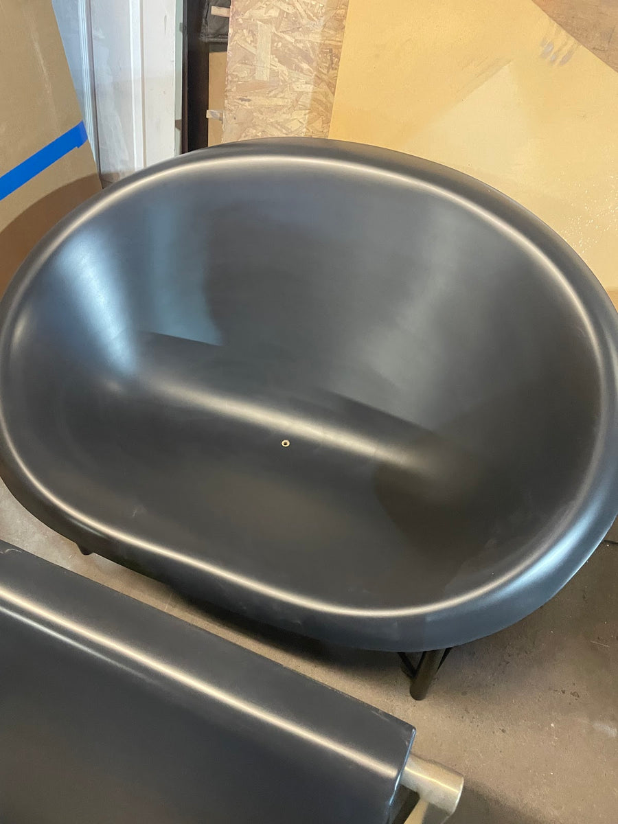 12 - Helios Chair - Charcoal x Matte Black [OUTLET]