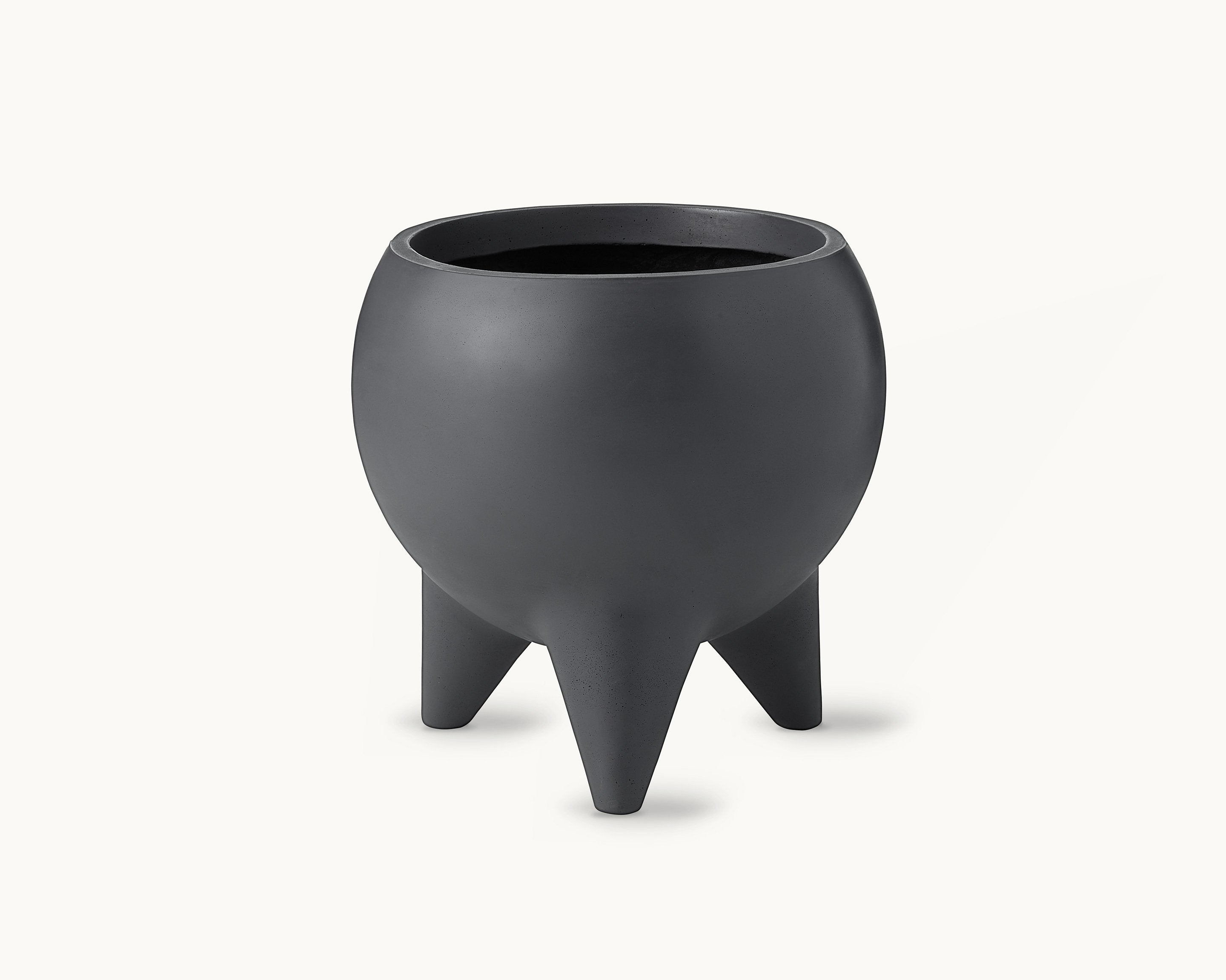 Apollo Small Planter | Galanter & Jones | Outdoor Patio Furniture